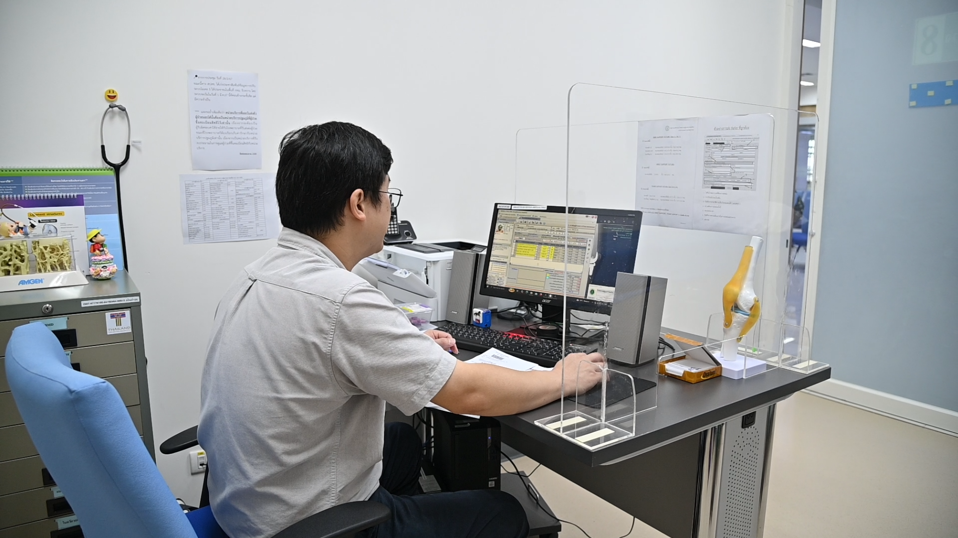 บรรยากาศคลินิกกระดูกและข้อ 3